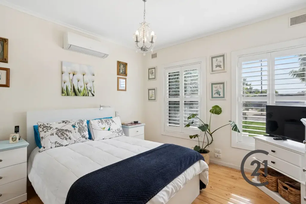 Largs North 3ห้องนอน Stylish Coastal Living in a Prime Largs North Location