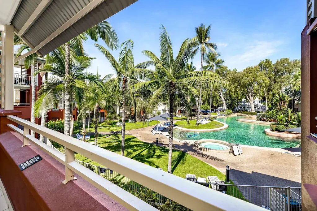 325/49-63 Williams Esplanade, Palm Cove, QLD 4879