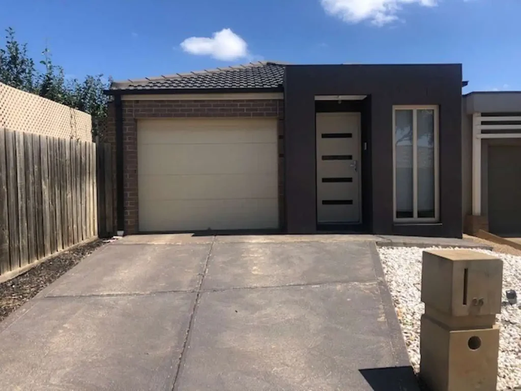 Little Gem in Wyndham Vale