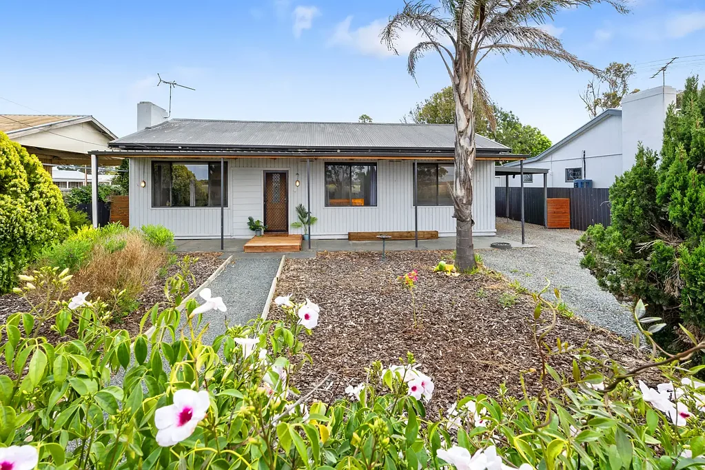 Tailem Bend 3બેડરૂમ Ready To Welcome You Home