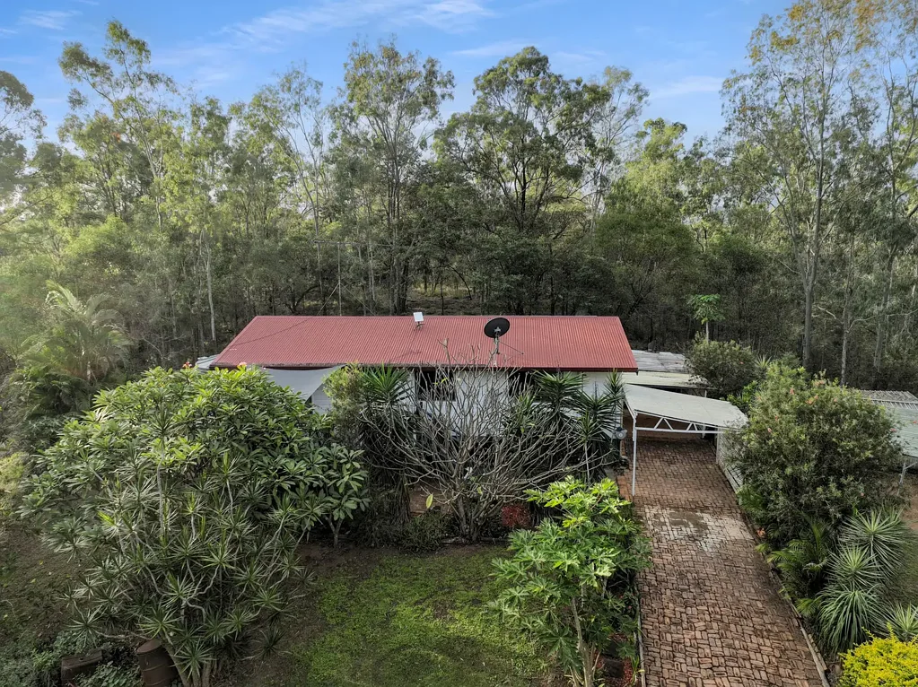 1 Aspen Drive, Esk, QLD 4312