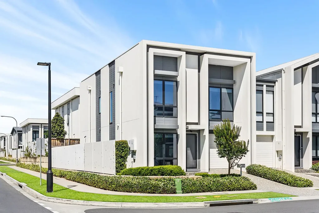 40 Clover Street, Mount Annan, NSW 2567