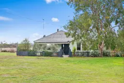 10256 Tasman Highway, Little Swanport