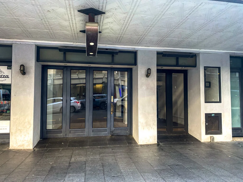 Auckland Central Auckland CBD Retail with Kitchen Fit-Out