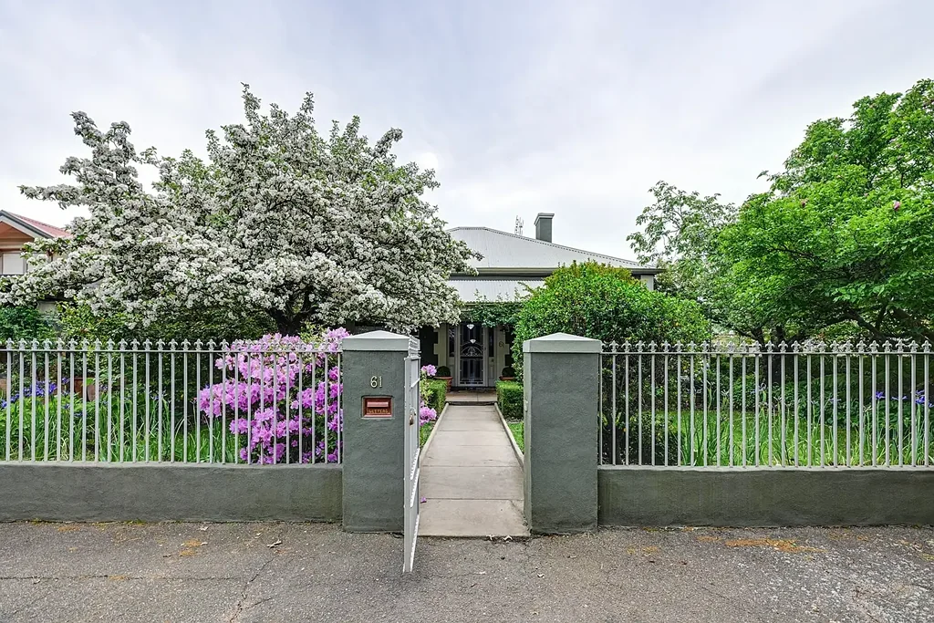 Orange 6部屋 Beautiful Bluestone Home Opposite Iconic Cook Park