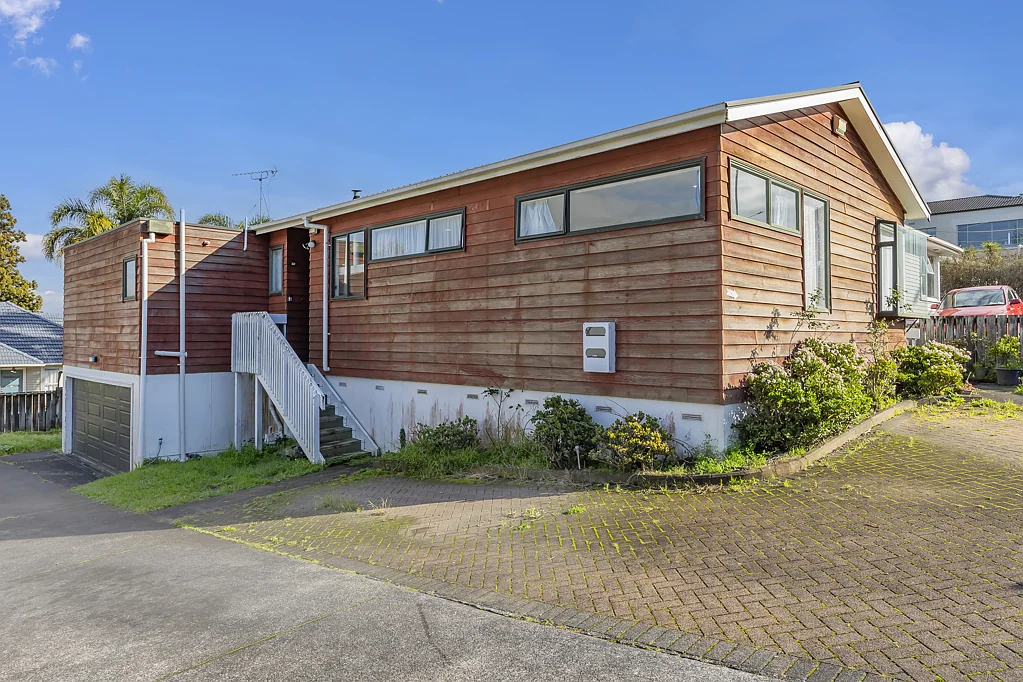 1/410 Glenfield Road, Glenfield, North Shore City, Auckland