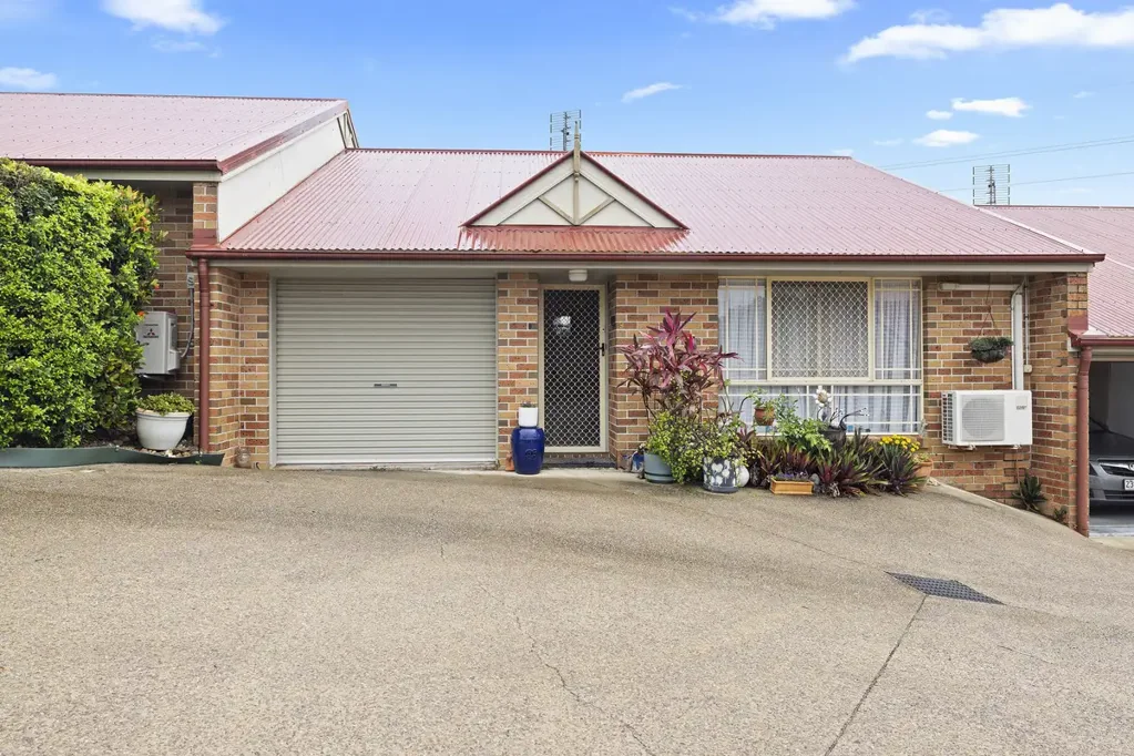 9/38 Milbong Street, Battery Hill, QLD 4551