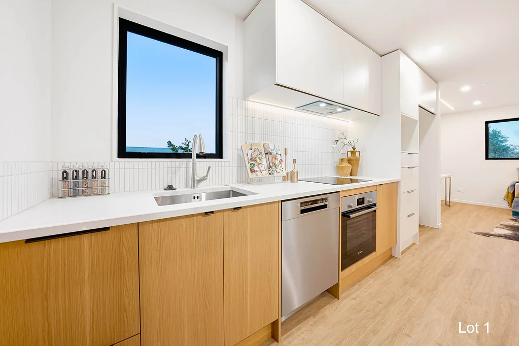Browns Bay 2房  Spacious 93sqm Brand New Gem in Rangi Zone!