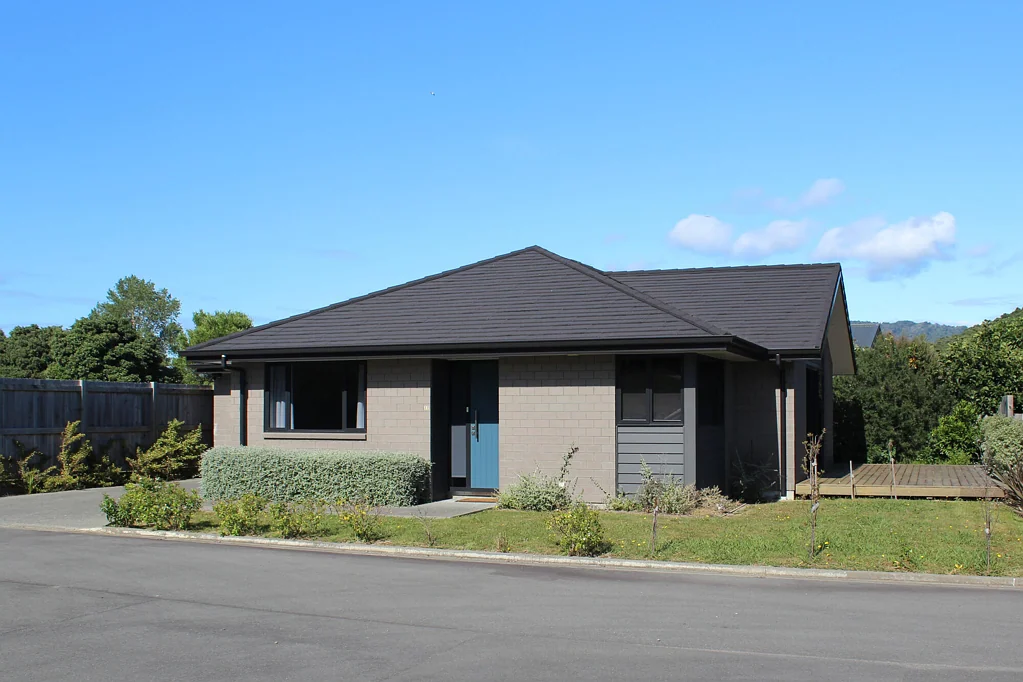 Picton 2 Slaapkamer Modern, secure, with low-maintenance living