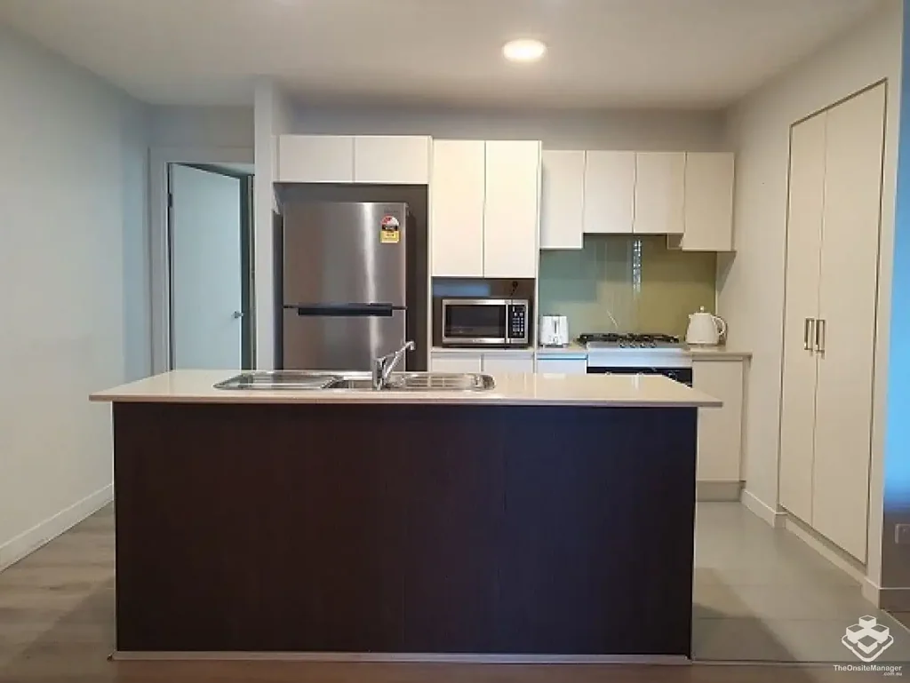 DISCOUNT $720 fully furnished 2 bedrooms apartment for first 6 months