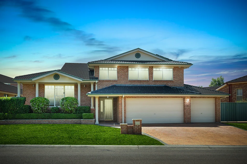 17 Windorra Avenue, Glenmore Park, NSW 2745