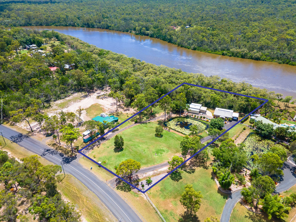 240 PACIFIC HAVEN CCT, PACIFIC HAVEN QLD 4659, 0房, 0浴, House