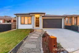 3 Teressa Way, Pakenham