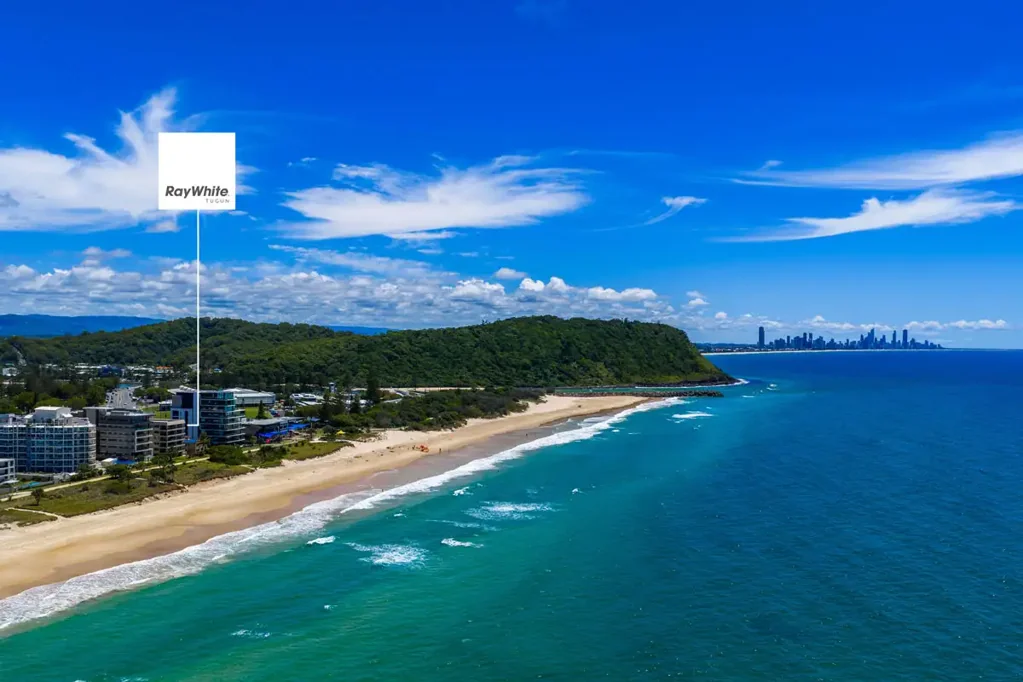 Palm Beach 2બેડરૂમ SURF'S UP! - A Rare Beachside Gem