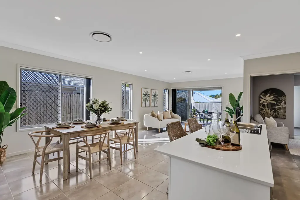 Bli Bli 5 Slaapkamer THREE LIVING ZONES DESIGNED FOR MODERN FAMILY LIVING!