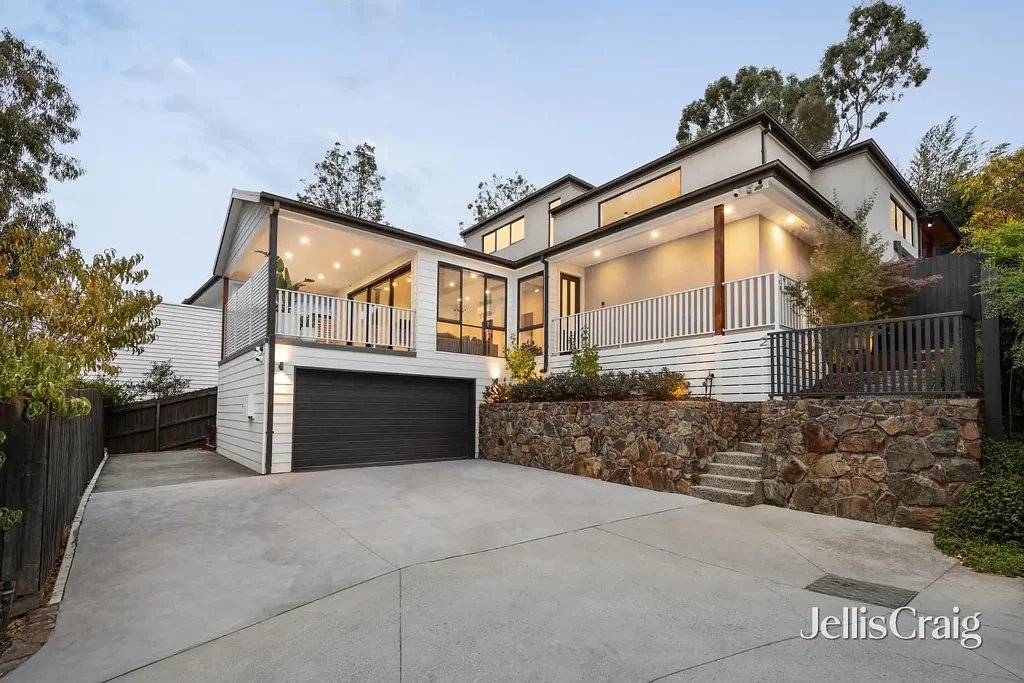 Montmorency 4ห้องนอน Ultimate privacy with leafy surrounds