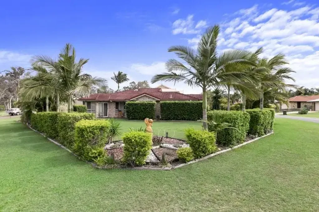 Maryborough 3침실 Well Kept Brick Home in Sought After Bell Hilltop