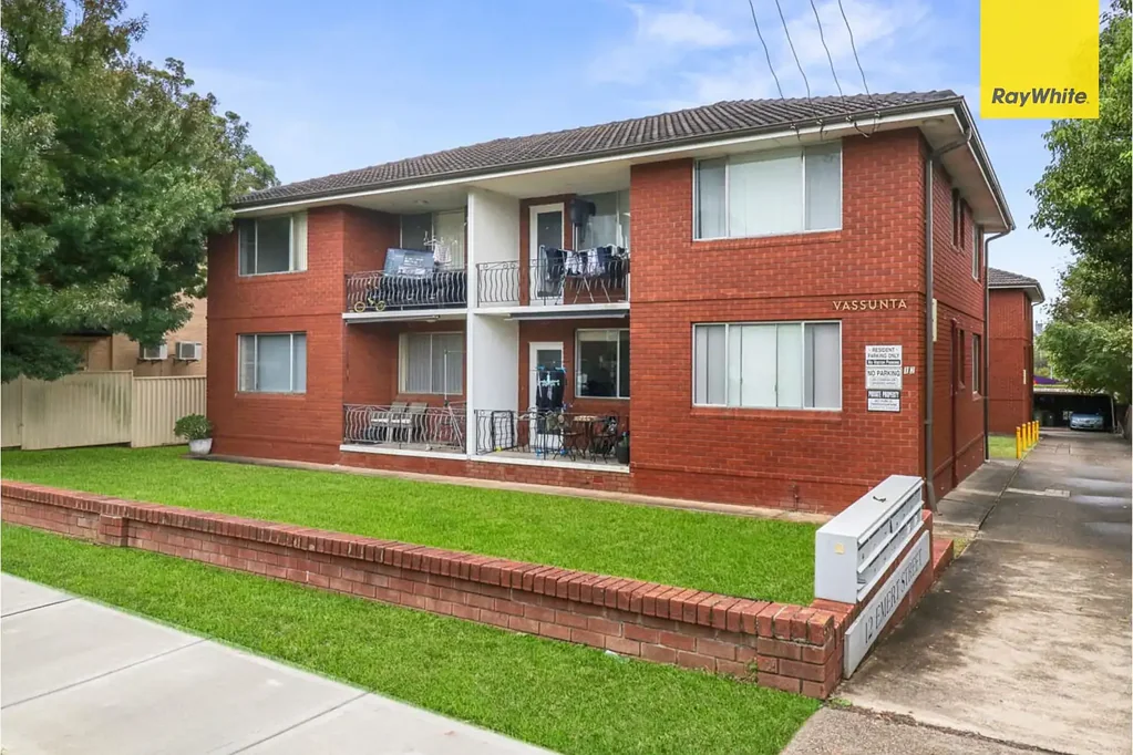 Wentworthville 2Habitaciones Quality Unit Near Shops & Station - Ideal Starter Home or Investment Opportunity