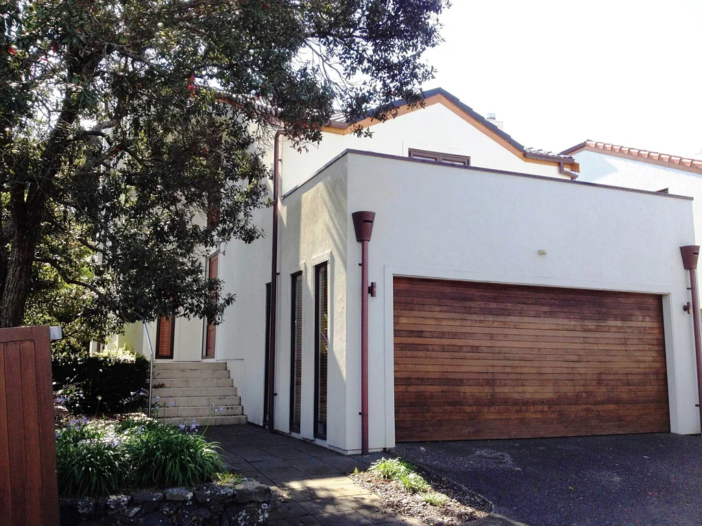 Convenient Remuera Living
