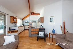 198 Waterford Drive, Hillarys