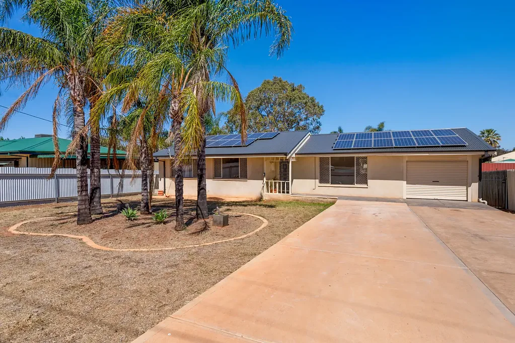 21 Killarney Street, Lamington, WA 6430