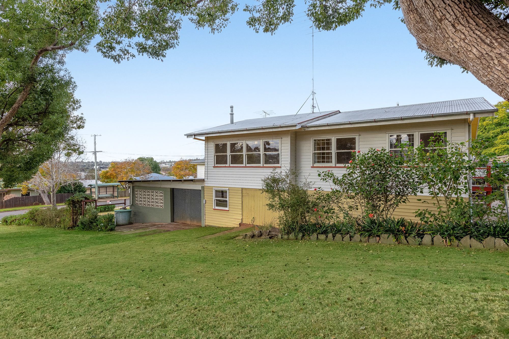 190 JELLICOE ST, NEWTOWN QLD 4350, 0 rūma, 0 rūma horoi, House