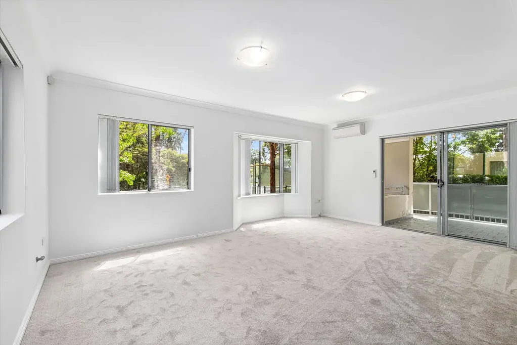 2 BEDROOM GROUND FLOOR APARTMENT
