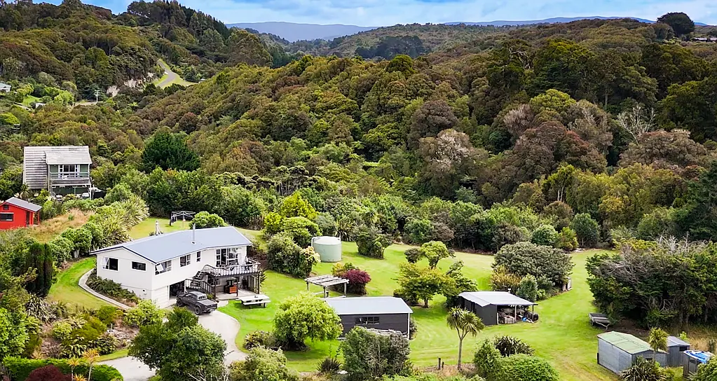 Halfmoon Bay 4Kwarto Large Family Home with Self-Contained Unit