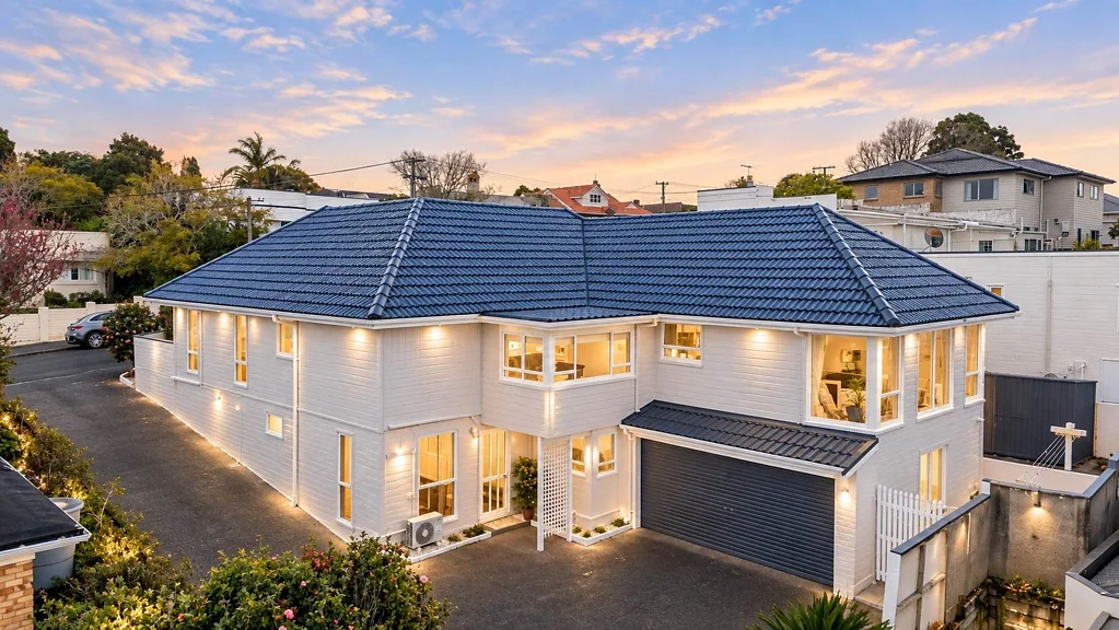Remuera 4Kwarto Remuera  Owners Selling After 20 Years