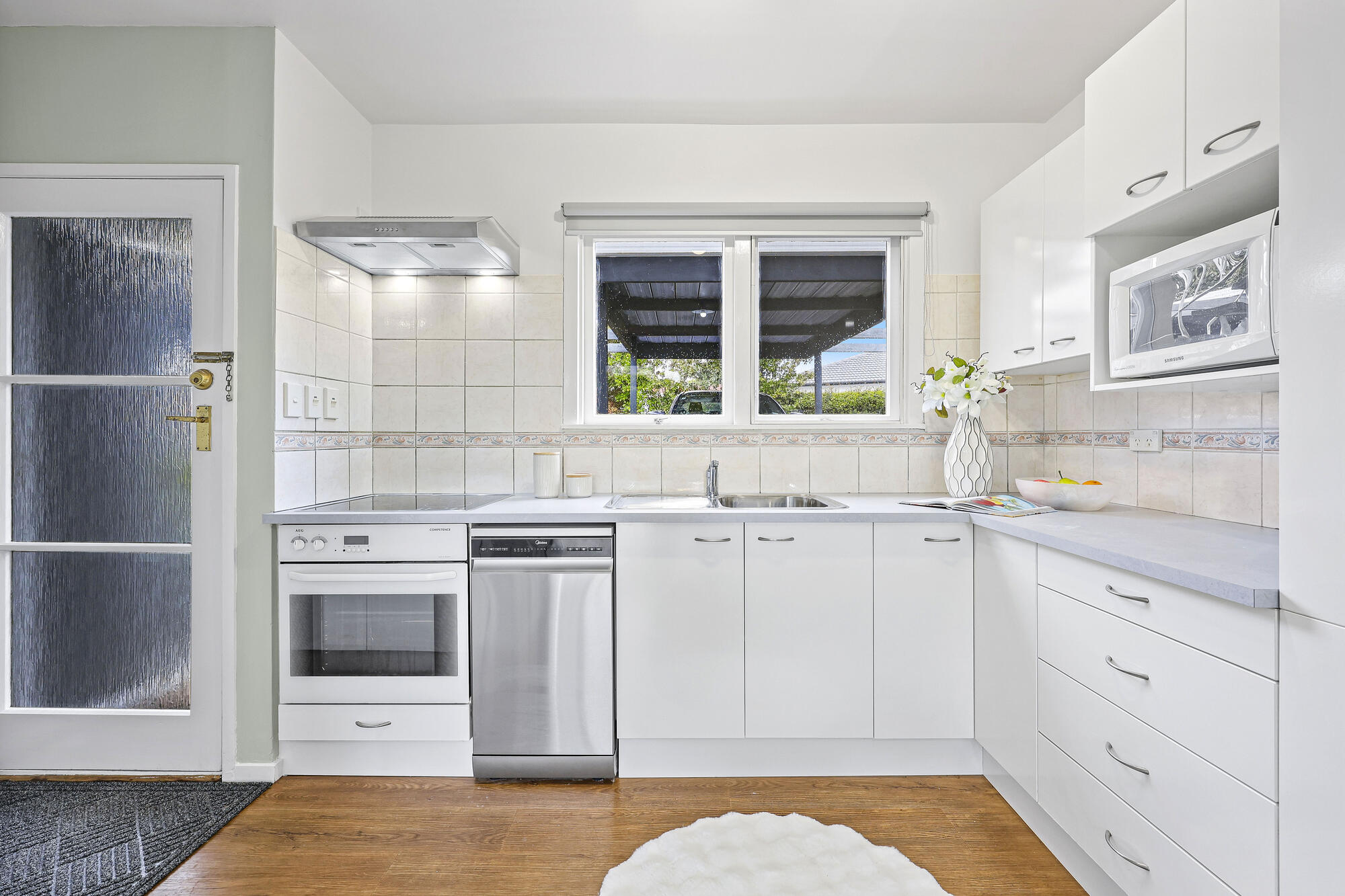 1/133 Shakespeare Road, Milford, photo 3