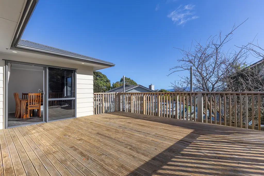 Waikanae 3 Bedroom Unmatched Value - Family Living