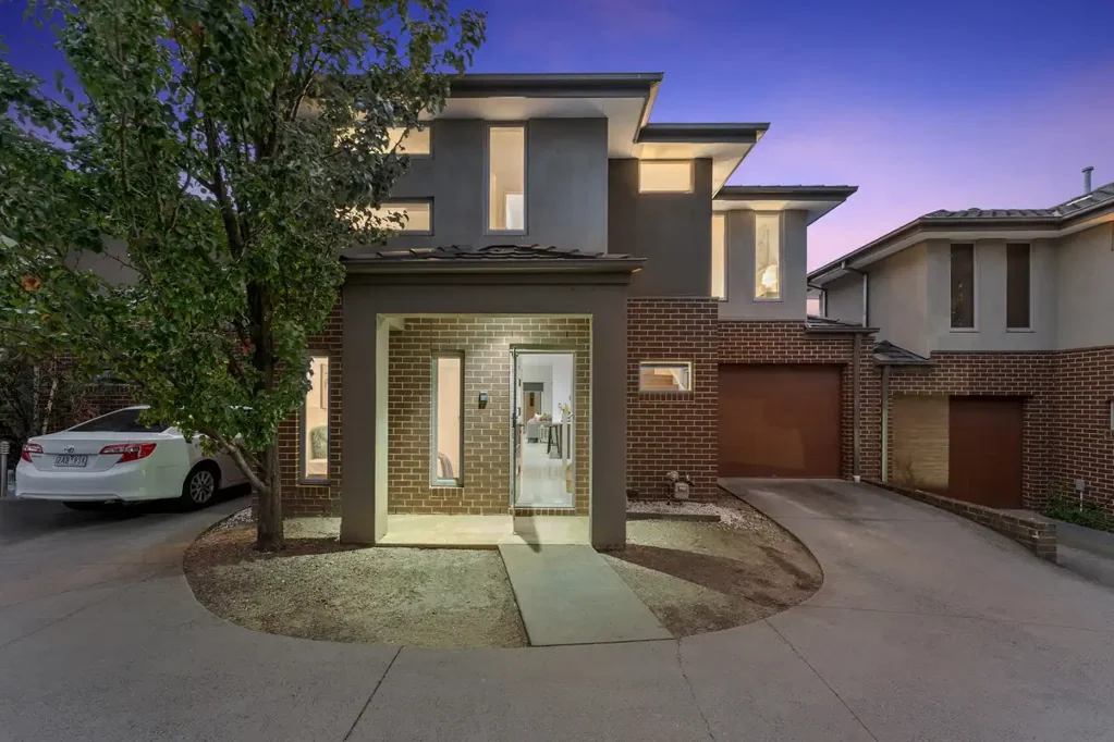 5/280 Pound Road, Hampton Park, VIC 3976