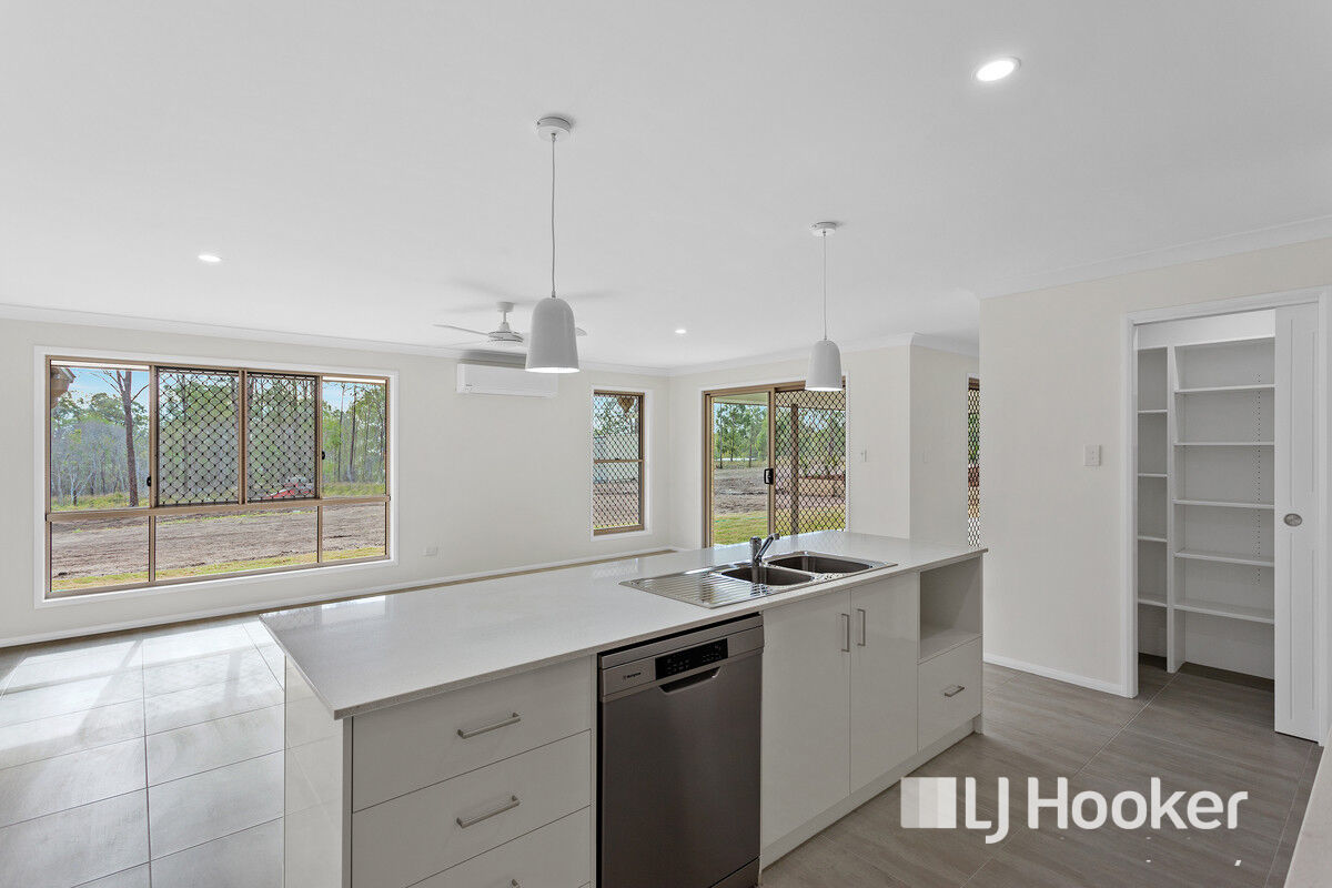 8A FOREST AV, GLENORE GROVE QLD 4342, 0房, 0浴, House