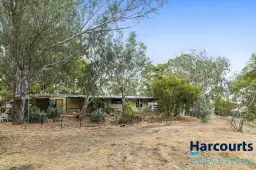 16 Ridgetop Ramble, Bindoon