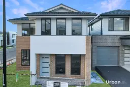 19 HANNAH MORRIS ST, Marsden Park