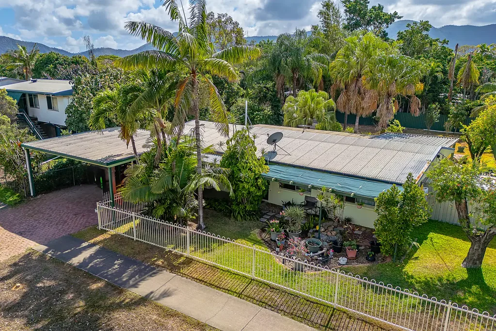 144 Miles Avenue, Kelso, QLD 4815
