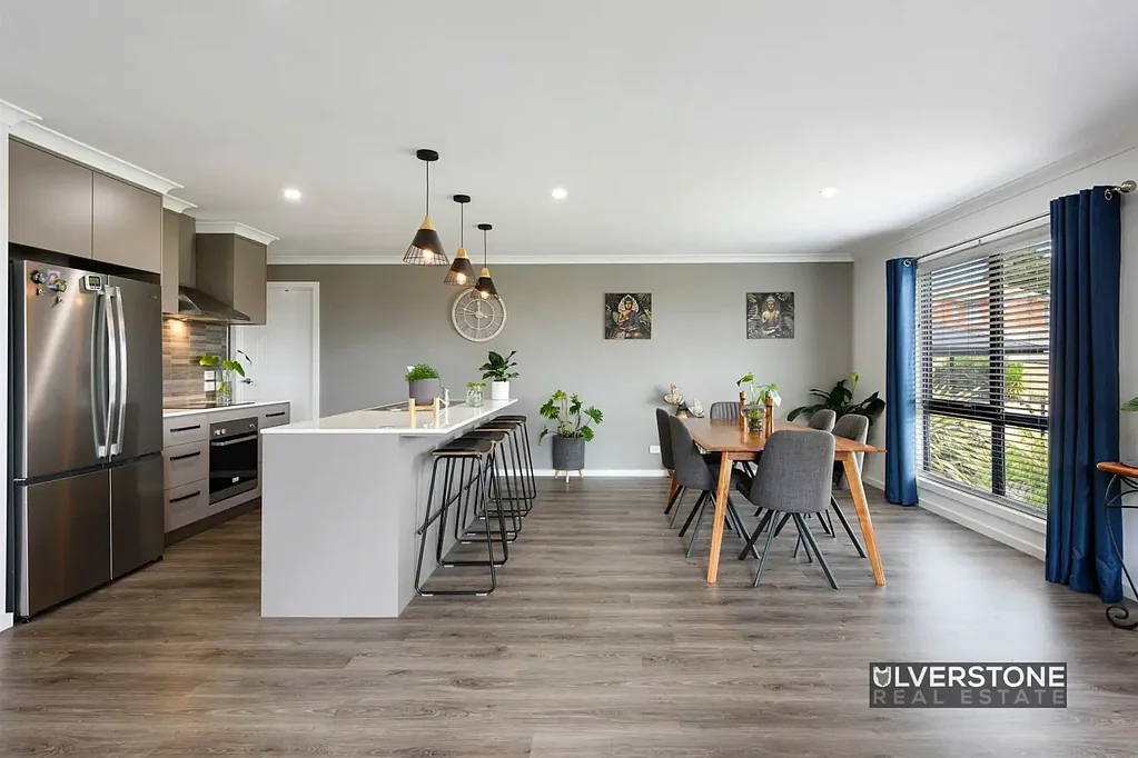 7 Bowman Dr, Penguin, TAS 7316