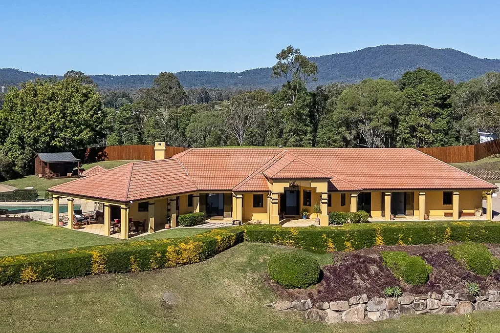 Samford Valley 4कमरा Exceptional Country Living & Valley Views