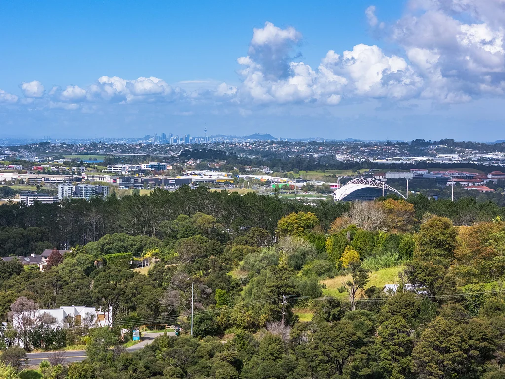 Albany Heights Don't Miss This - Land + Views + Location