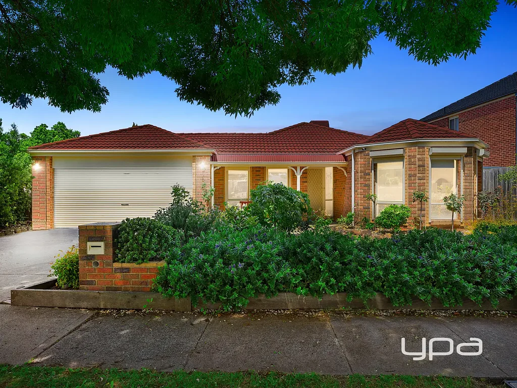 Melton West 5Kwarto STUNNING GRAND FAMILY RESIDENCE