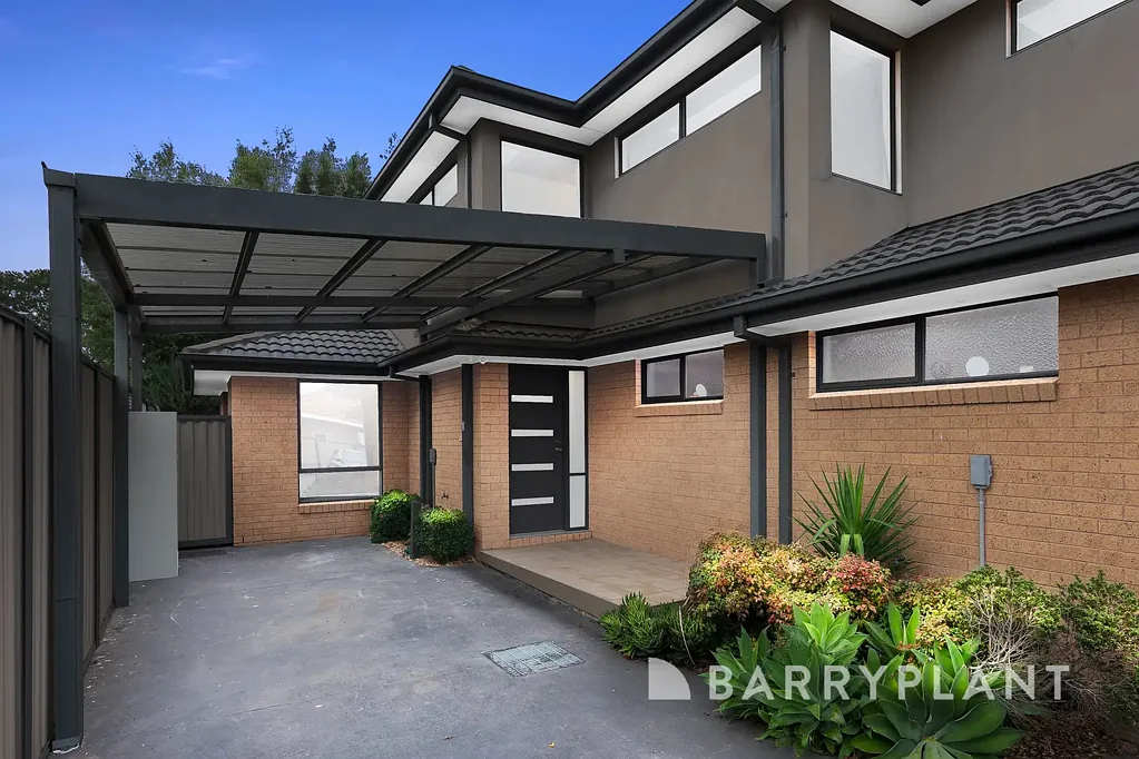 St Albans 3 Bedroom Convenience Meets Contemporary Design