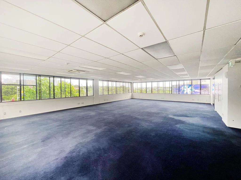 Auckland Central STANDALONE CBD BUILDING WITH PROFILE