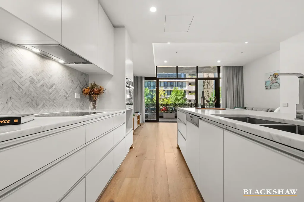 Campbell 2房  Designer Living at Its Absolute Finest