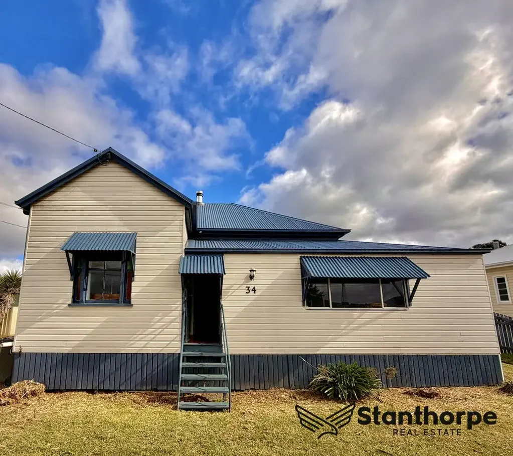 Stanthorpe 3房  Charming 3-Bedroom Home — Casual Lifestyle, Comfort in One Perfect Package