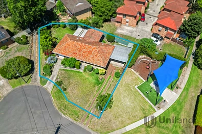 Castle Hill 3房 803平米R4地块 优越学区位置 超大厨房 多功能休闲室 商业增值潜力 Prime Castle Hill Location: The Perfect Blend of a Warm Family Home and R4 High-Density Development Potential (STCA)