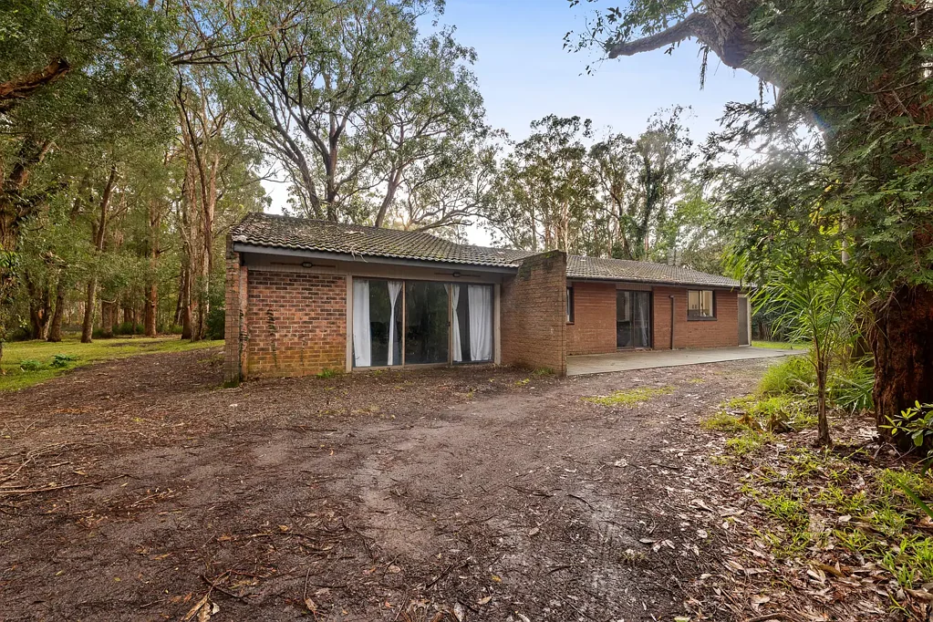 Salt Ash 3Zimmer AFFORDABLE, PRIVATE and CONVENIENT ACREAGE