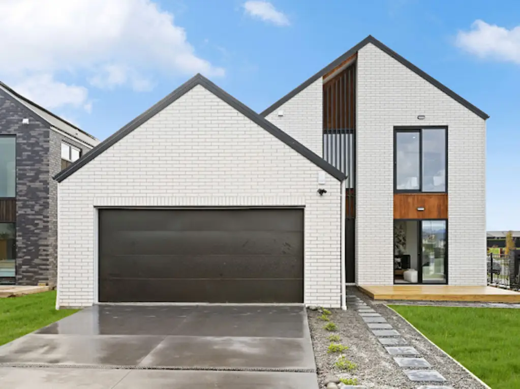 Cambridge 4 Bedroom The Art of Modern Cambridge Living
