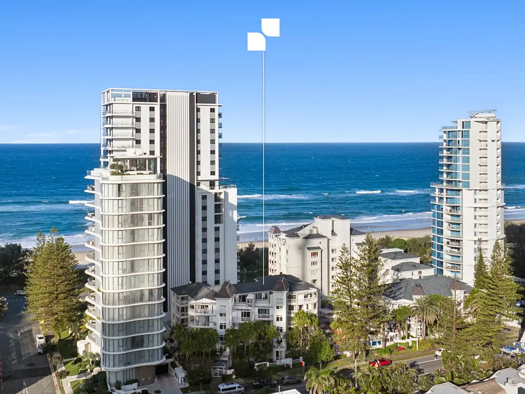 Broadbeach 3房  Private Resort-Style Living Moments from the Sand