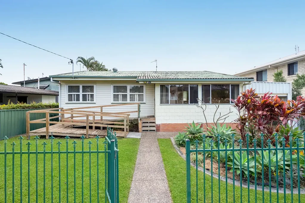 Southport 3房  Character, Potential & a Prime Chirn Park Location!