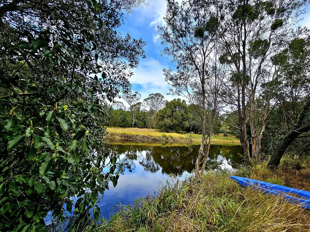 Victory Heights  RURAL LIFESTYLE OPPORTUNITY WITH SPACE, WATER & SHED